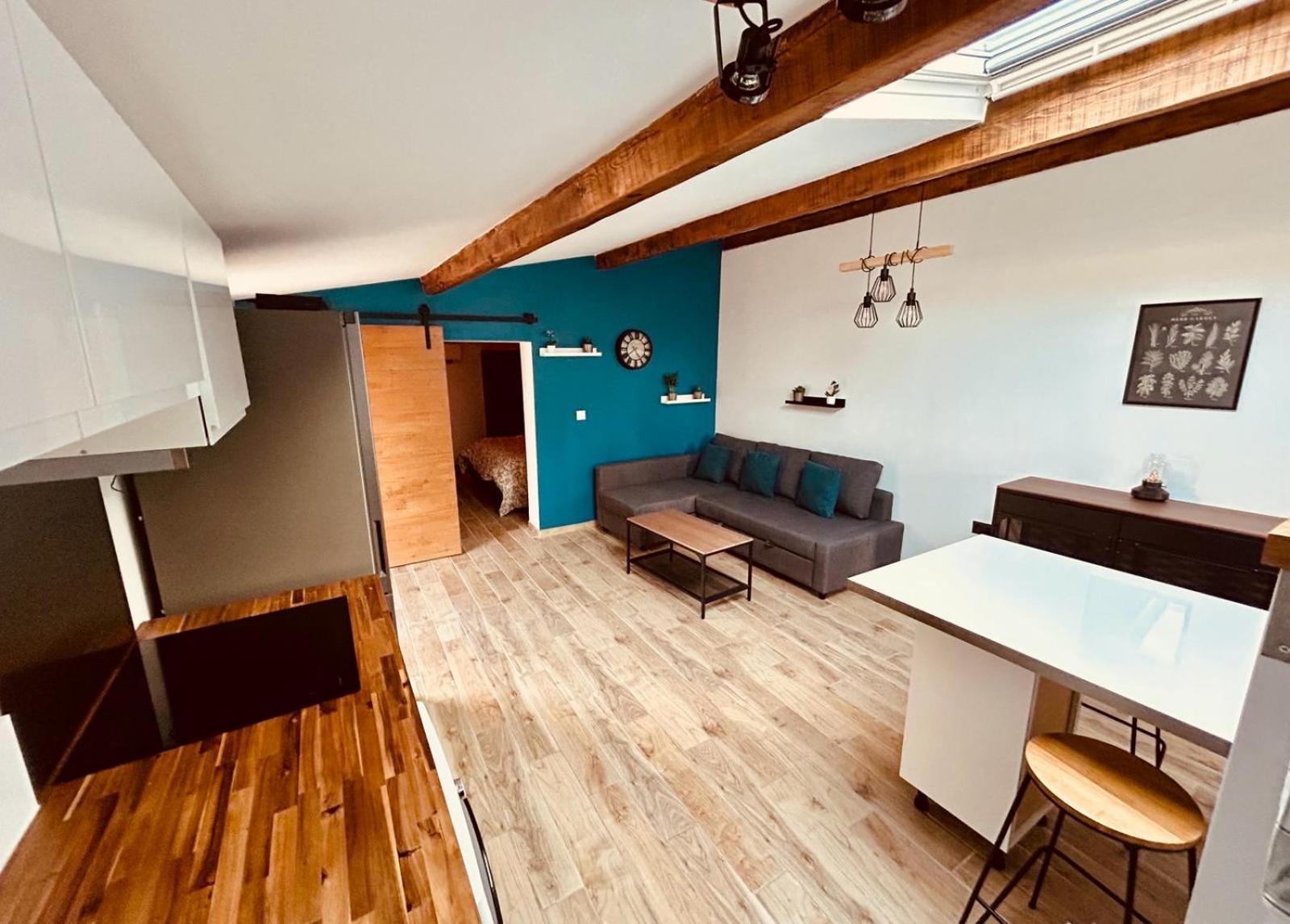 Gite Independant En Centre-Ville LʼIsle-sur-la-Sorgue 외부 사진